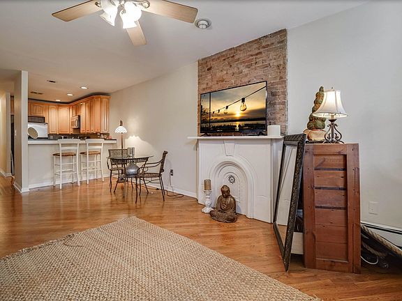 4th image of 1204 Washington St APT 3N