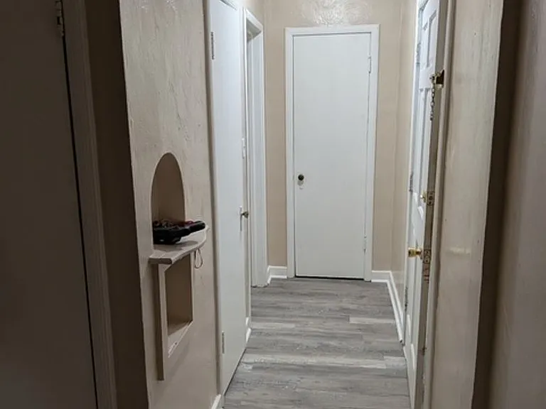 110 Blymyer Ave — Photo 3