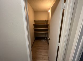 1111 N 27th St #2613NB, Omaha, NE 68131