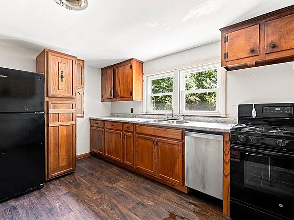 4th image of 11 Sunrise Terrace