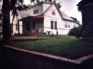 2319 S 18th St, Saint Joseph, MO 64503