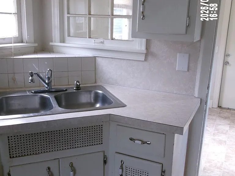 1804 NW Columbia Ave — Photo 18