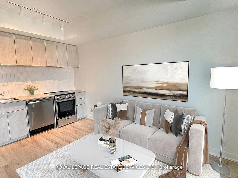 1660 Bloor St W #401 — Photo 6