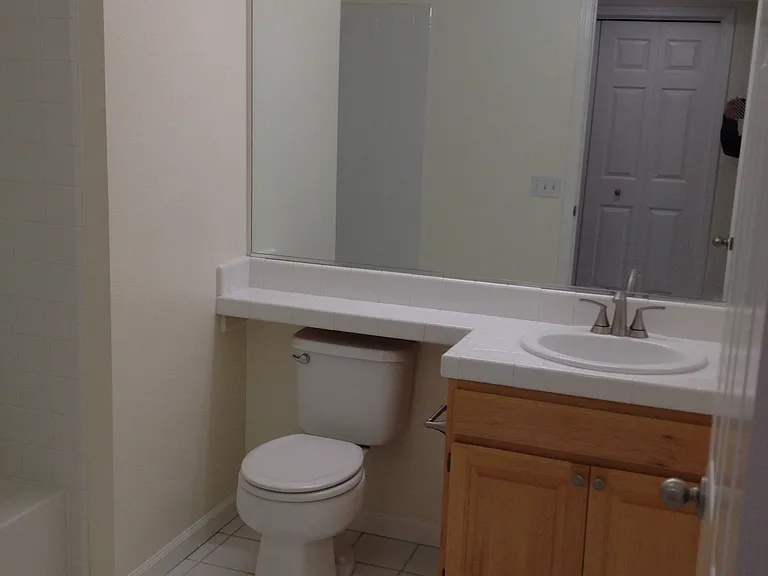 124 Crescent Ct — Photo 7