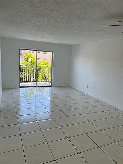1st image of 1095 W 77th St #15838505