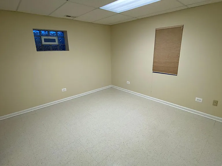 501 Adelphia Ave — Photo 57