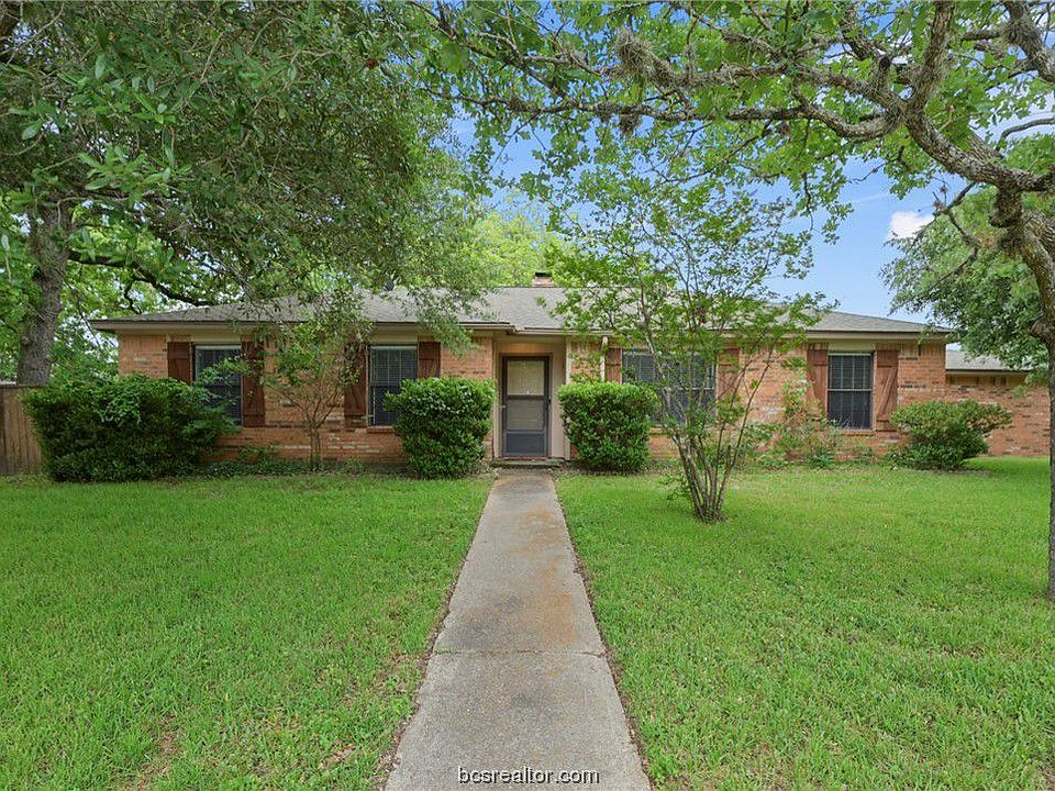 1st image of 2801 Jennifer Dr