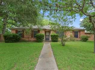 2801 Jennifer Dr, College Station, TX 77845