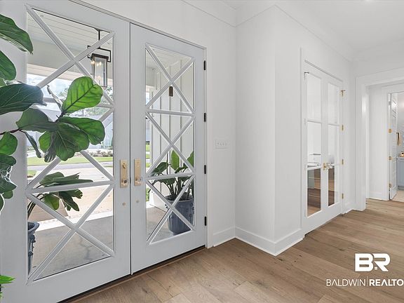 5th image of 265 Cuban Lily Dr