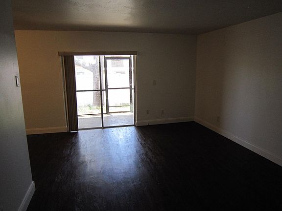5th image of 8808 Crestview Dr APT A