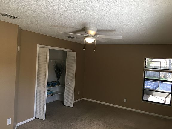 5th image of 8704 Hampden Dr