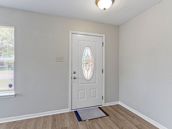 4th image of 7763 Sunflower Dr