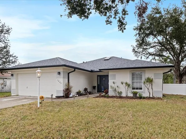 7664 39th Street Cir E, Sarasota, FL 34243