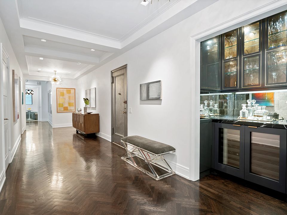 1st image of 300 Central Park W APT 3A