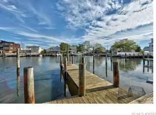 316 W 13th St, Ship Bottom, NJ 08008