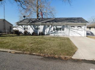 401 Mary St, Washington, IL 61571