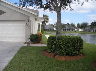 8196 Tauren Ct, Naples, FL 34119