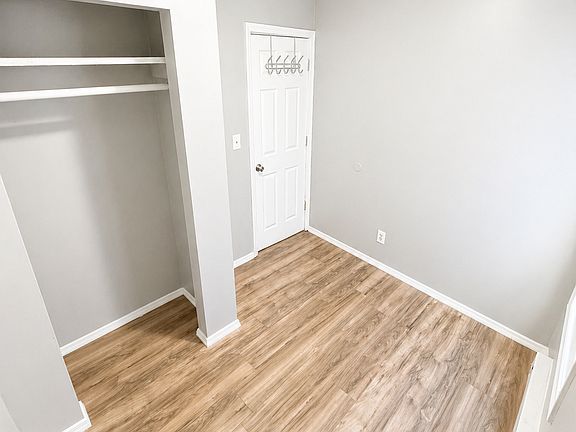 5th image of 51 N 14th St APT 3