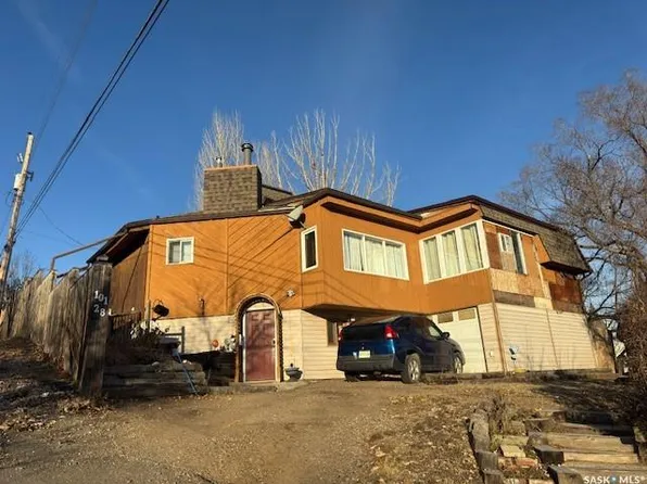 101 28th STREET, Battleford, SK S0M 0E0