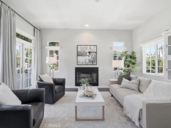 702 S Broadway #A, Redondo Beach, CA 90277