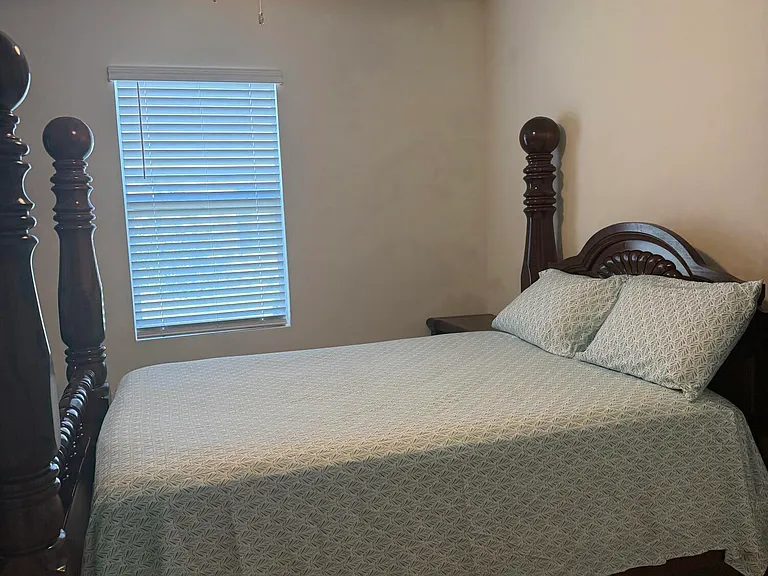 2526 SW Savage Blvd — Photo 8