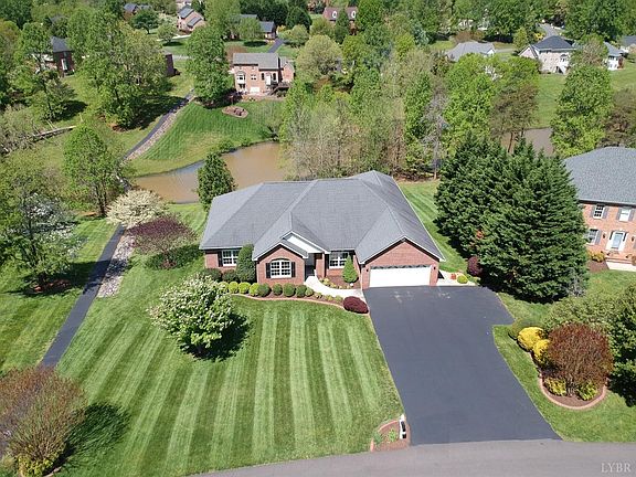 2nd image of 1327 Summerpark Dr