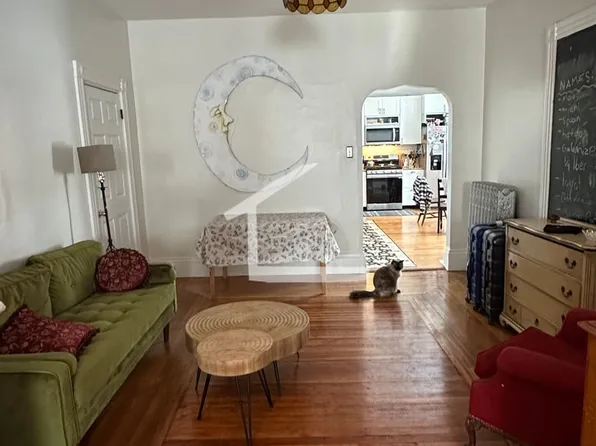 2 Greylock Rd #1A, Allston, MA 02134