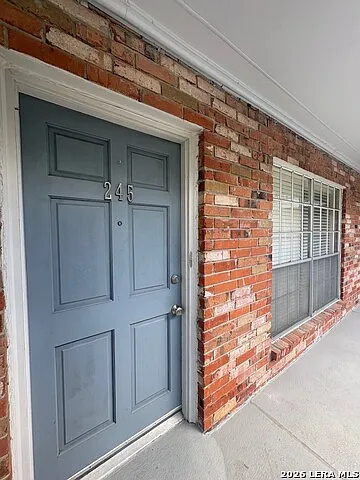 8401 N New Braunfels Ave #245 — Photo 2