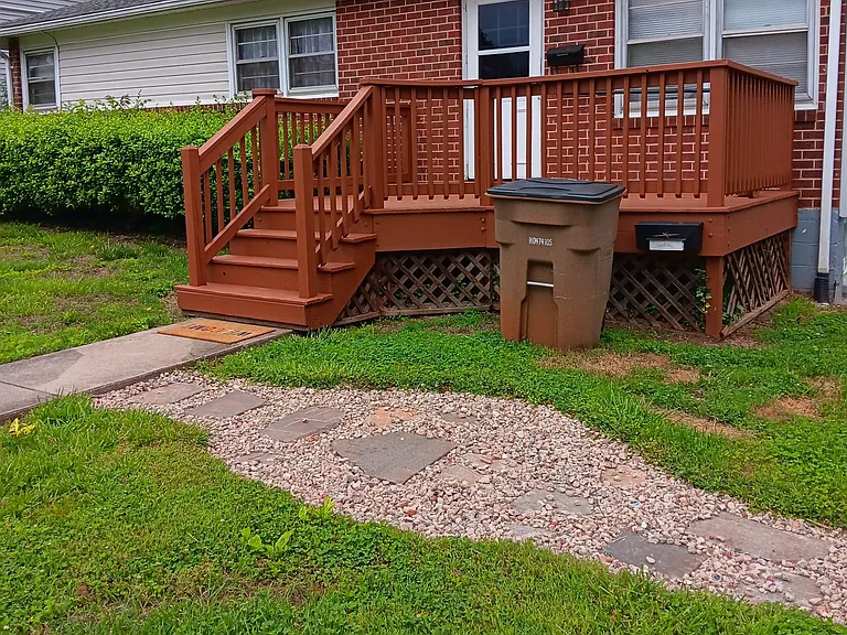 406 Fairway Ave — Photo 1