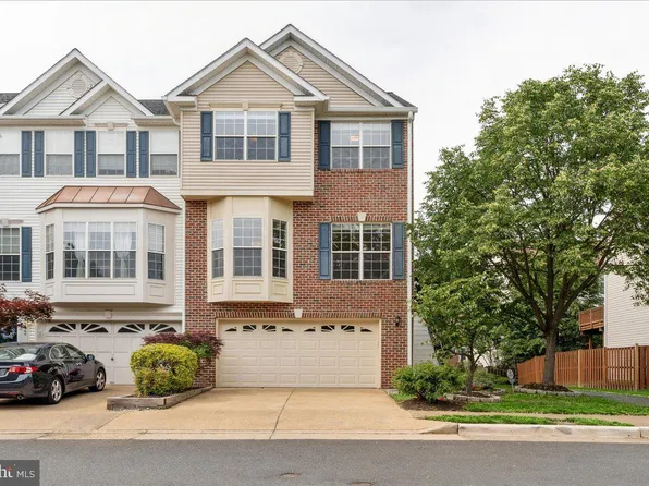 6620 Hunter Creek Ln, Alexandria, VA 22315