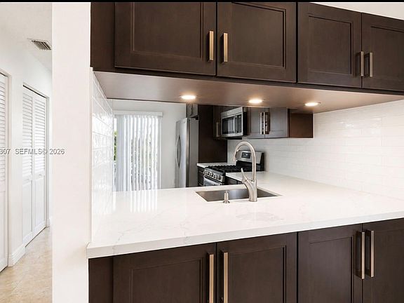 5th image of 14566 SW 124th Pl