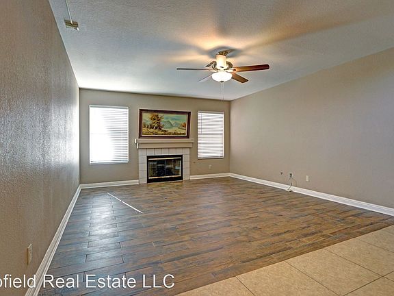 5th image of 1445 Bellglen Dr
