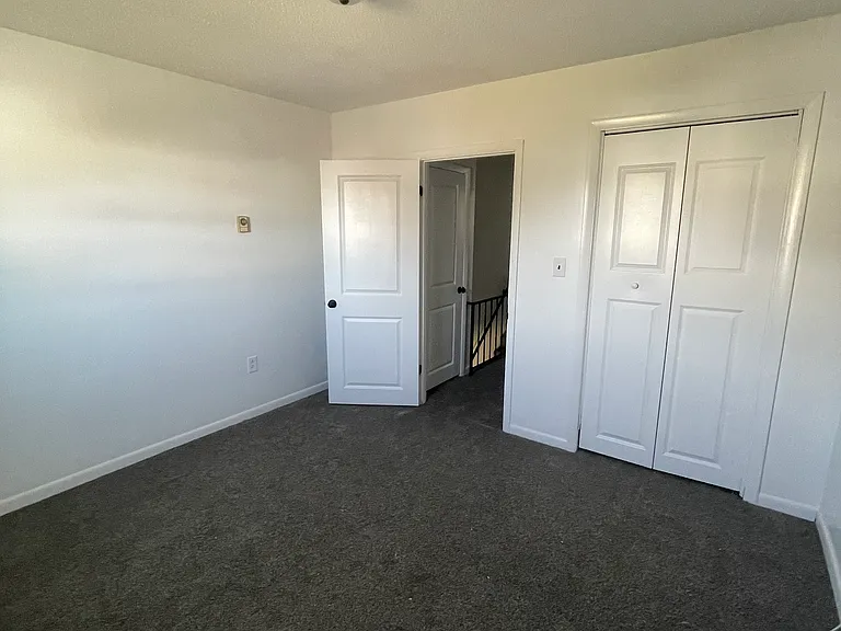 709 Center St #REAR — Photo 7