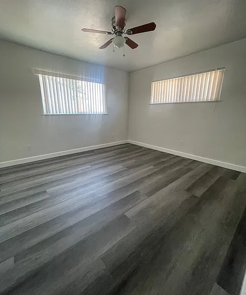 92 Glover Ct — Photo 9