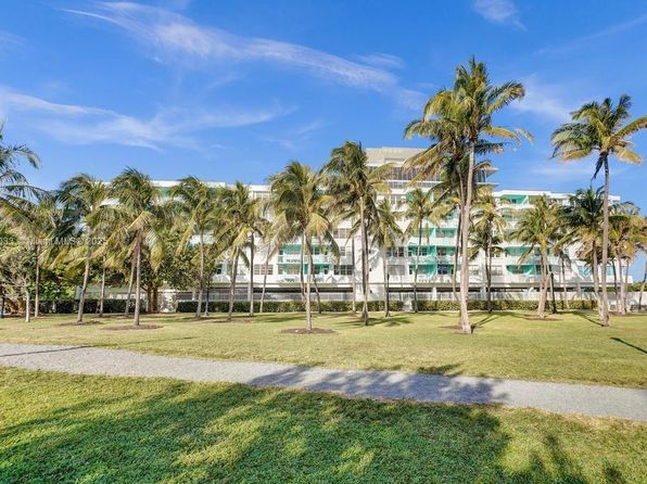 301 Ocean Dr APT 402