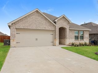 516 Spur Rdg, Princeton, TX 75407