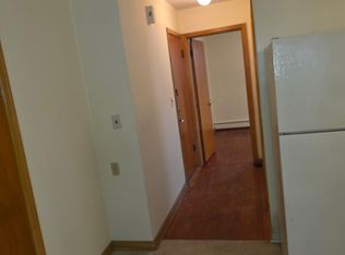 323 W Hayes St APT 2, Davenport, IA 52803