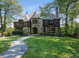 48 Crest Dr, South Orange, NJ 07079