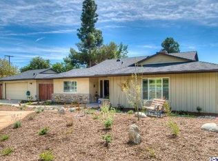 342 Alta Pine Dr, Altadena, CA 91001