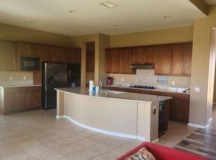 1421 Amelia Way, Palm Springs, CA 92262