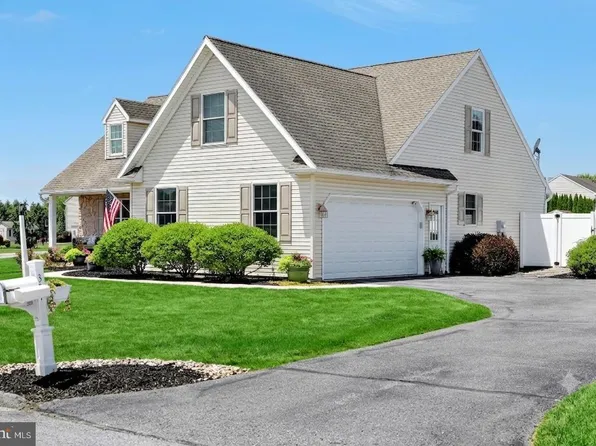 321 Catherine Ct, Lebanon, PA 17042