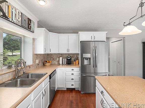 4th image of 3081 Royal Hannah Dr NE