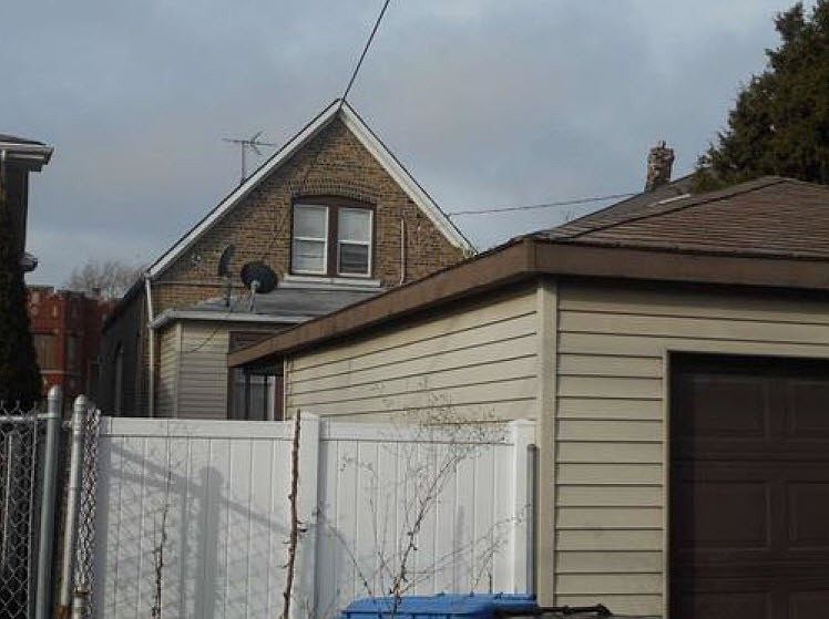 2nd image of 7749 S Saint Lawrence Ave