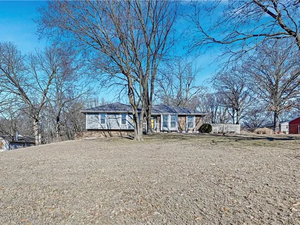 10 NW 80th St, Kansas City, MO 64118