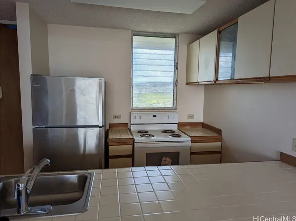 98-099 Uao Pl APT 2802, Aiea, HI 96701