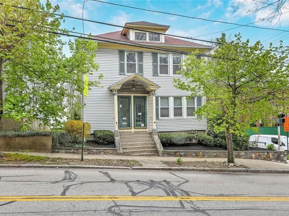 97-99 Butler Ave, Providence, RI 02906