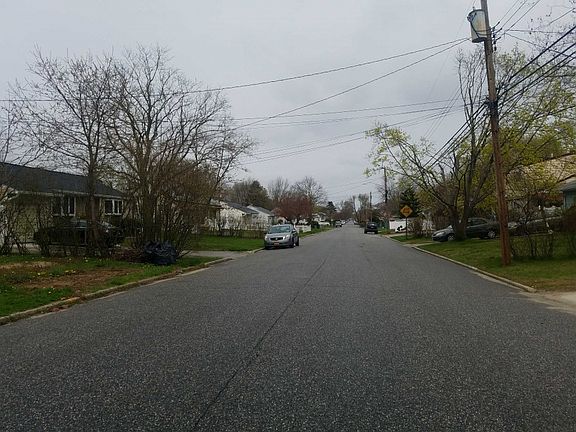 5th image of 148 Westwood Dr