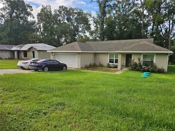 877 SE 28th St, Ocala, FL 34471