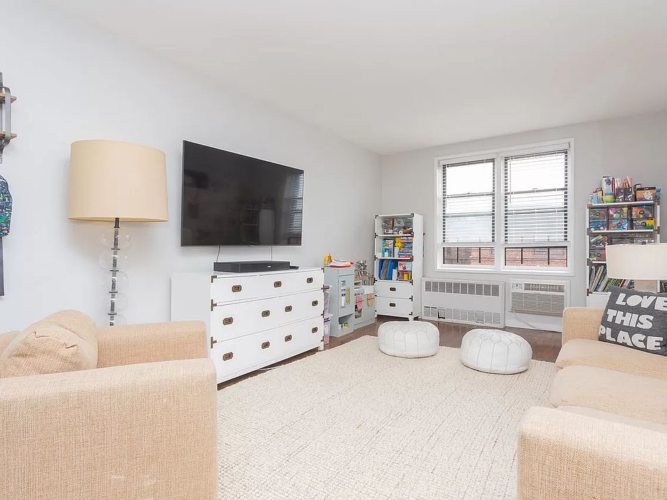 1st image of 141-05 Pershing Cres APT 603