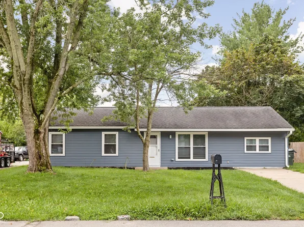 141 Meadow Pl, Hope, IN 47246